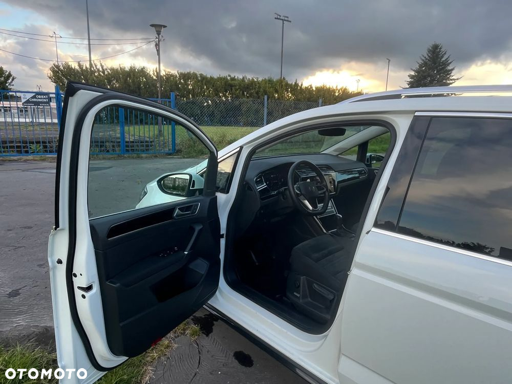 Volkswagen Touran 2.0 TDI BMT Highline DSG - 22