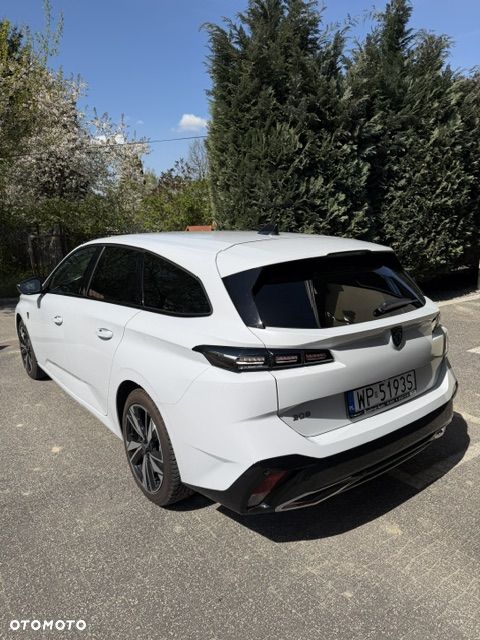 Peugeot 308 1.2 PureTech Allure S&S EAT8 - 18