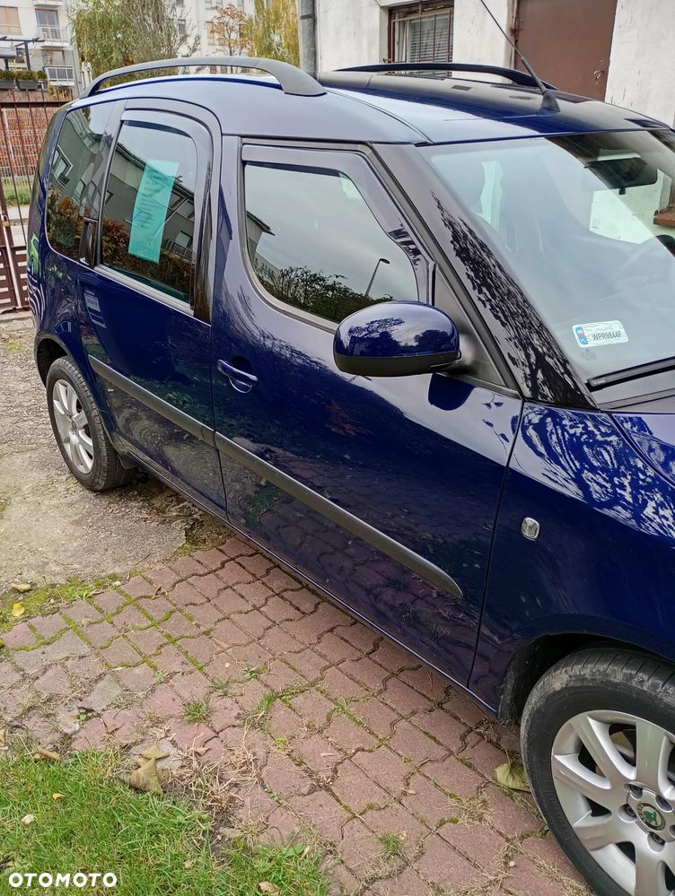 Skoda Roomster 2009 photo 2
