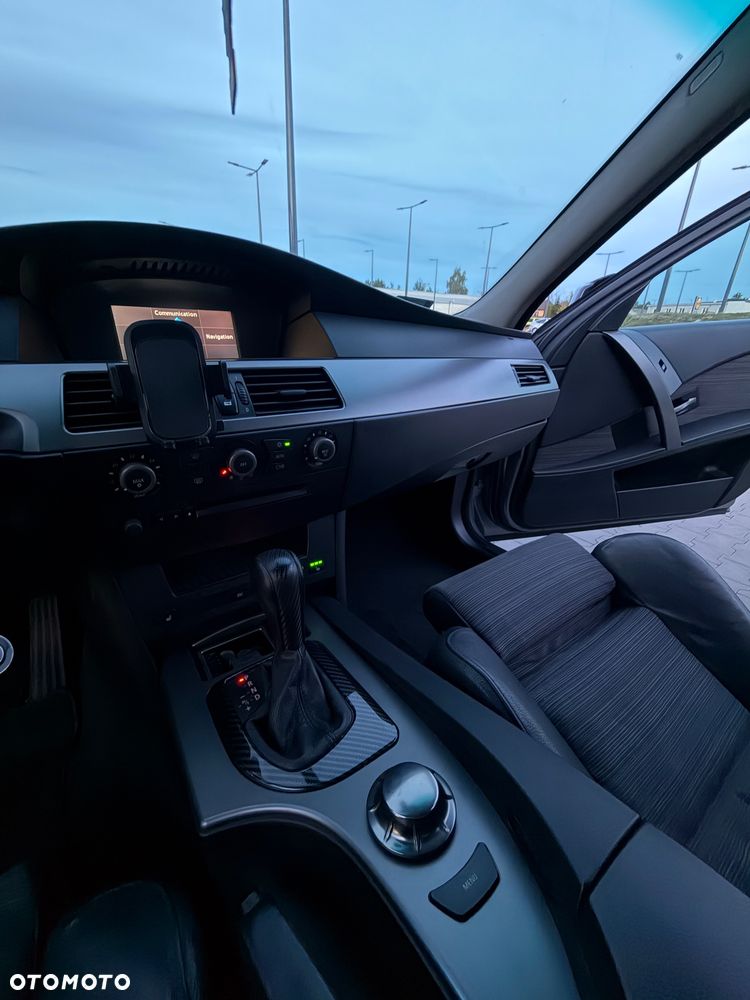 BMW Seria 5 - 25