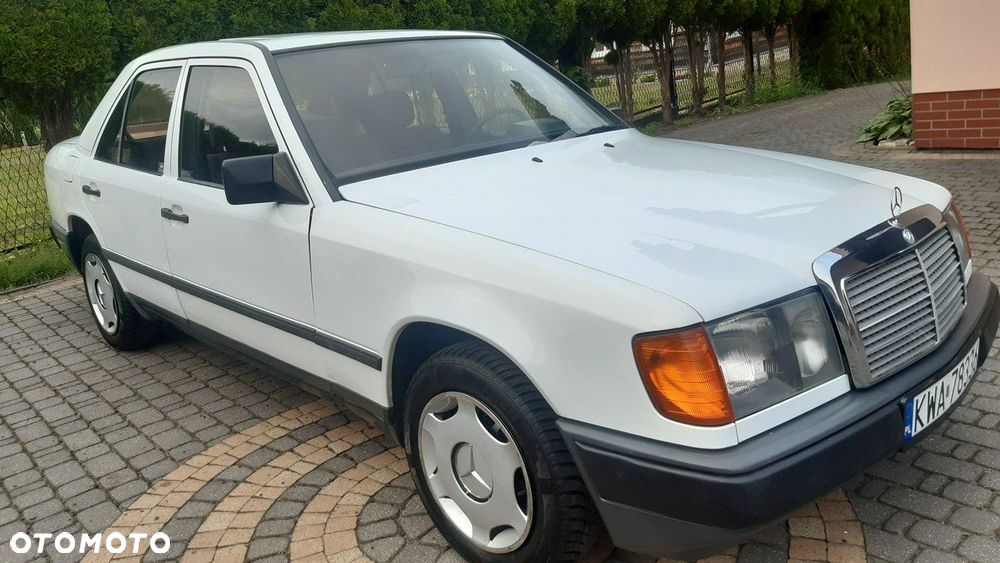 Mercedes-Benz W124 (1984-1993) - 2