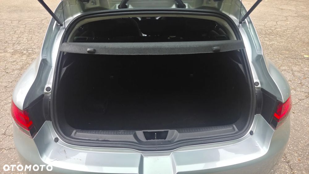 Renault Megane - 11