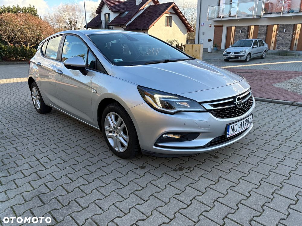 Opel Astra - 3