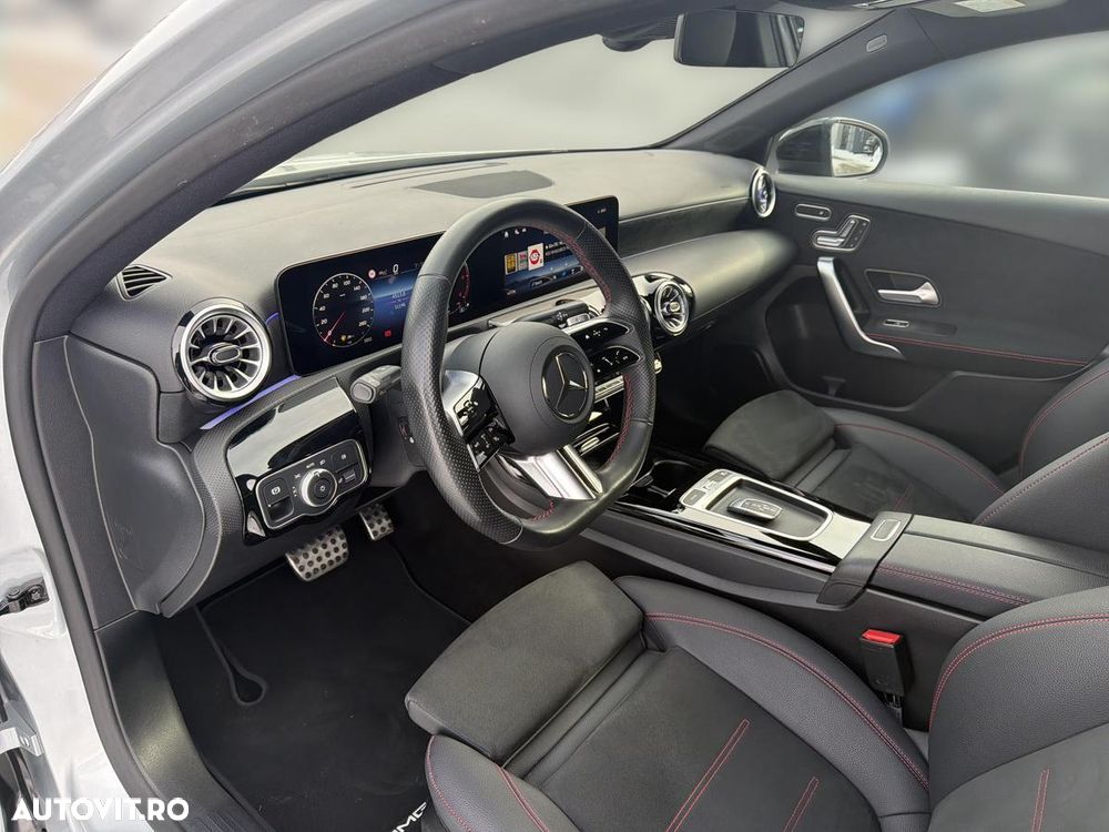 Mercedes-Benz A 200 d 8G-DCT - 11