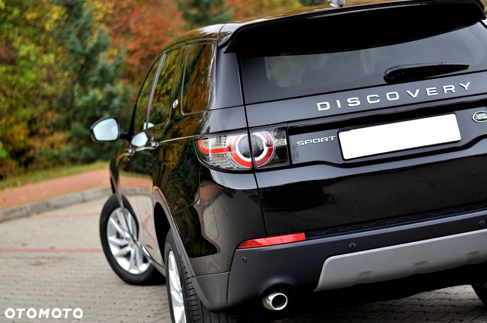 Land Rover Discovery Sport TD4 HSE Luxury - 12