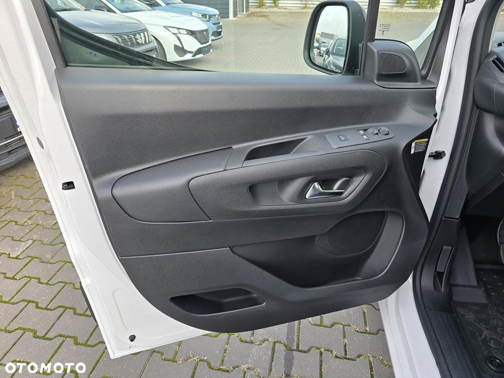 Opel Combo Van - 8