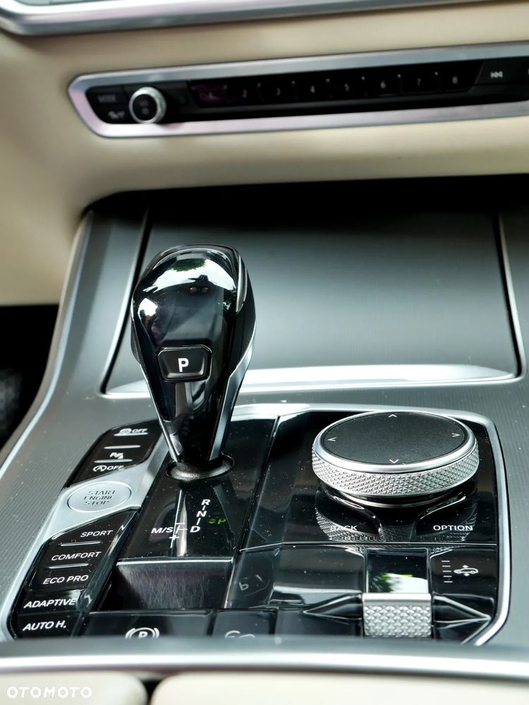 BMW X5 xDrive40i - 9