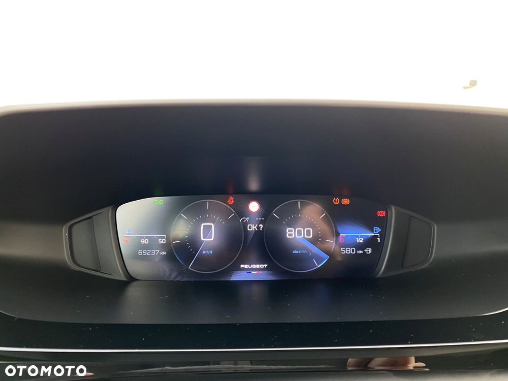 Peugeot 308 1.2 PureTech Active Pack S&S - 17