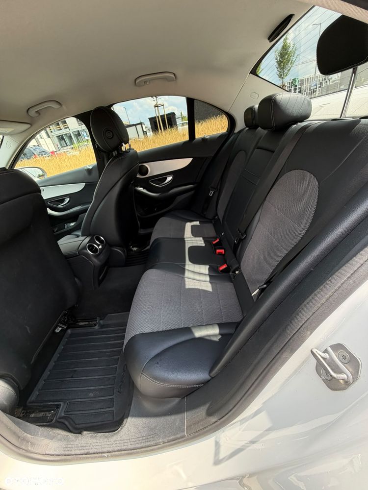 Mercedes-Benz Klasa C 160 9G-TRONIC - 4