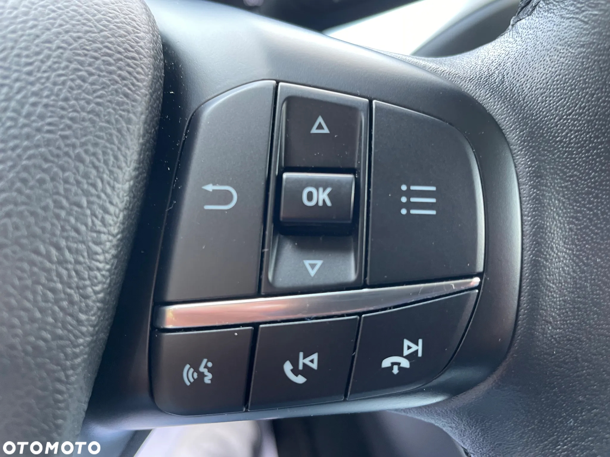 Ford Focus 1.5 EcoBlue Start-Stopp-System TITANIUM - 21