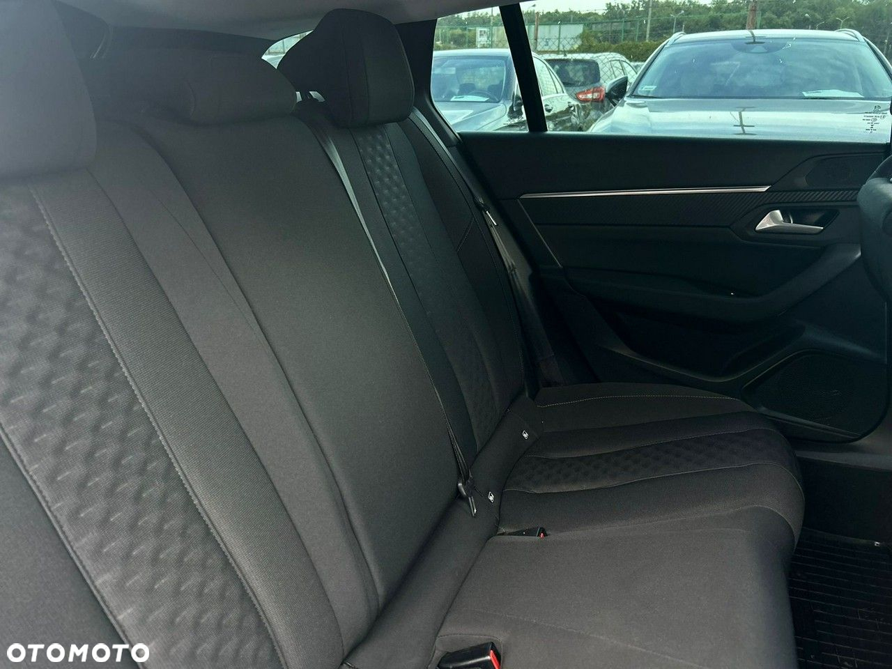 Peugeot 508 1.5 BlueHDi Active S&S EAT8 - 17