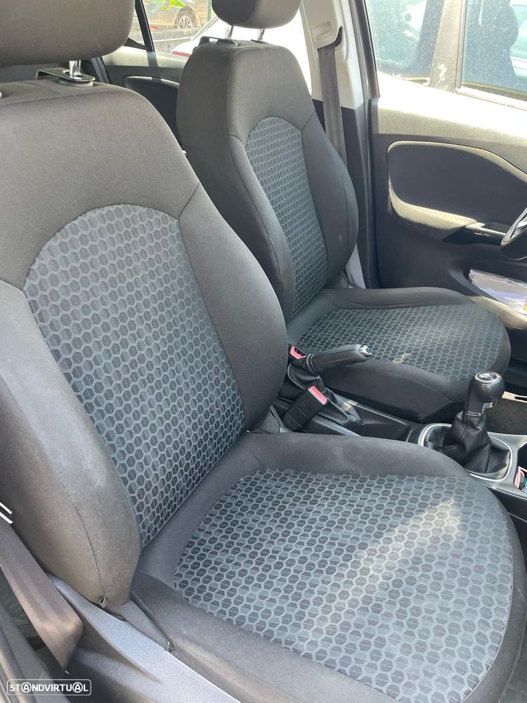 Opel Corsa 1.3 CDTI Enjoy EcoFLEX - 9