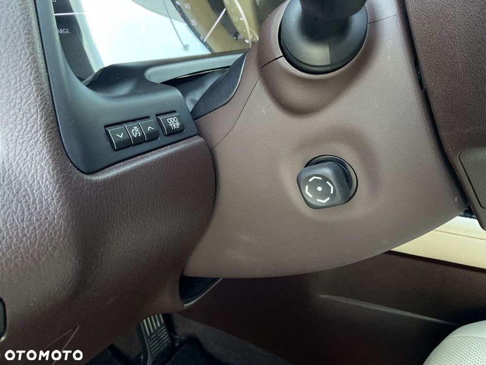 Lexus RX 450h L Prestige - 27