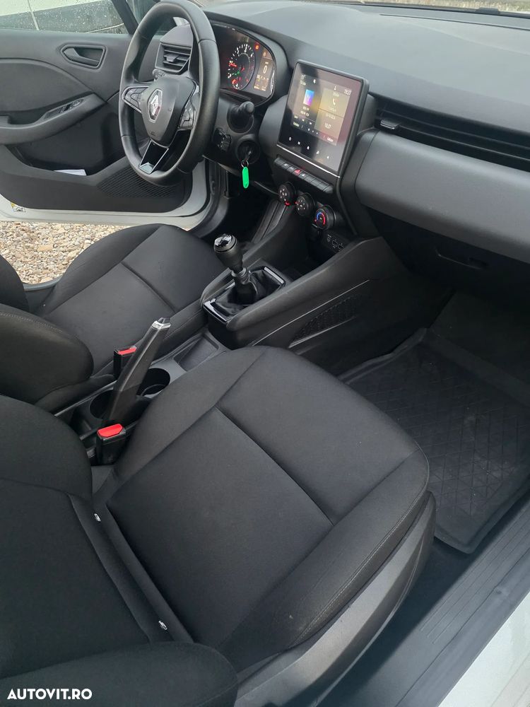Renault Clio - 13