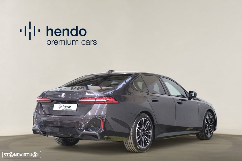 BMW 520 d Pack Desportivo M - 3