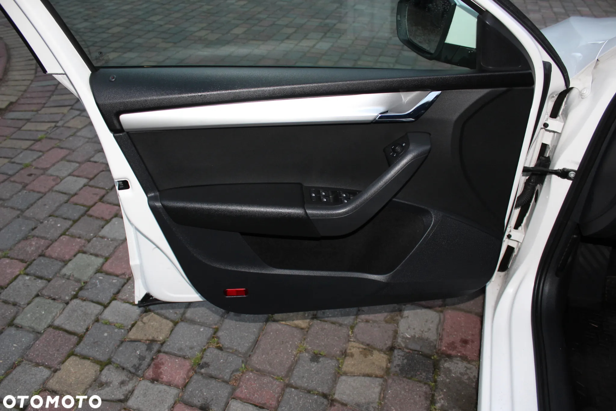 Skoda Octavia 1.6 TDI Business - 10