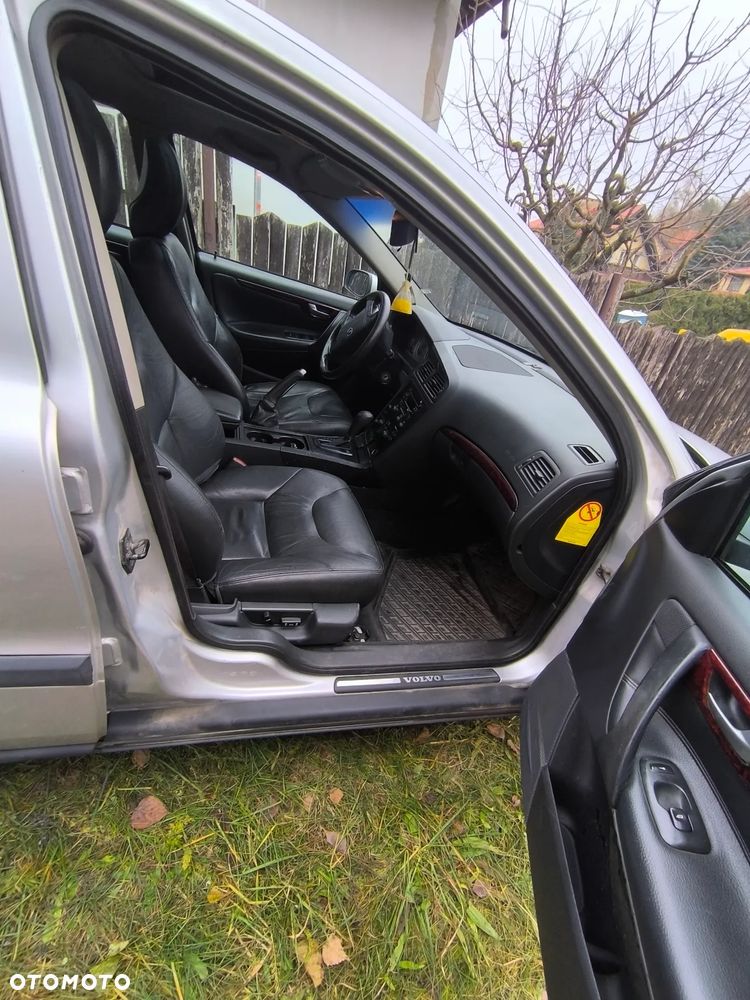 Volvo V70 2.5T Summum - 4