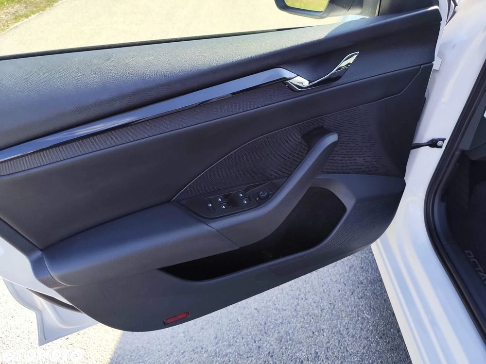 Skoda Octavia 1.5 TSI ACT Ambition - 22