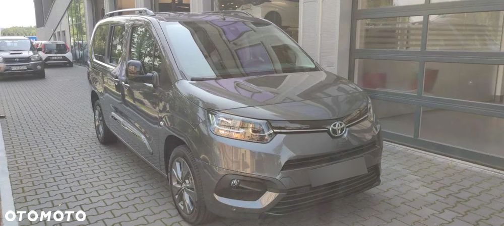 Toyota Proace City Verso Long 1.5 D-4D Family - 3