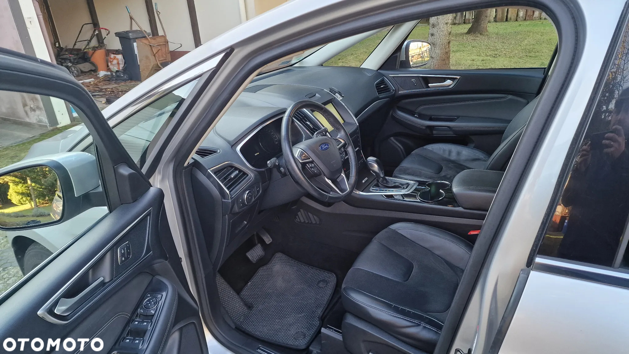 Ford S-Max - 10