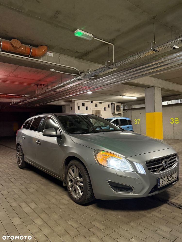 Volvo V60 DRIVe - 3