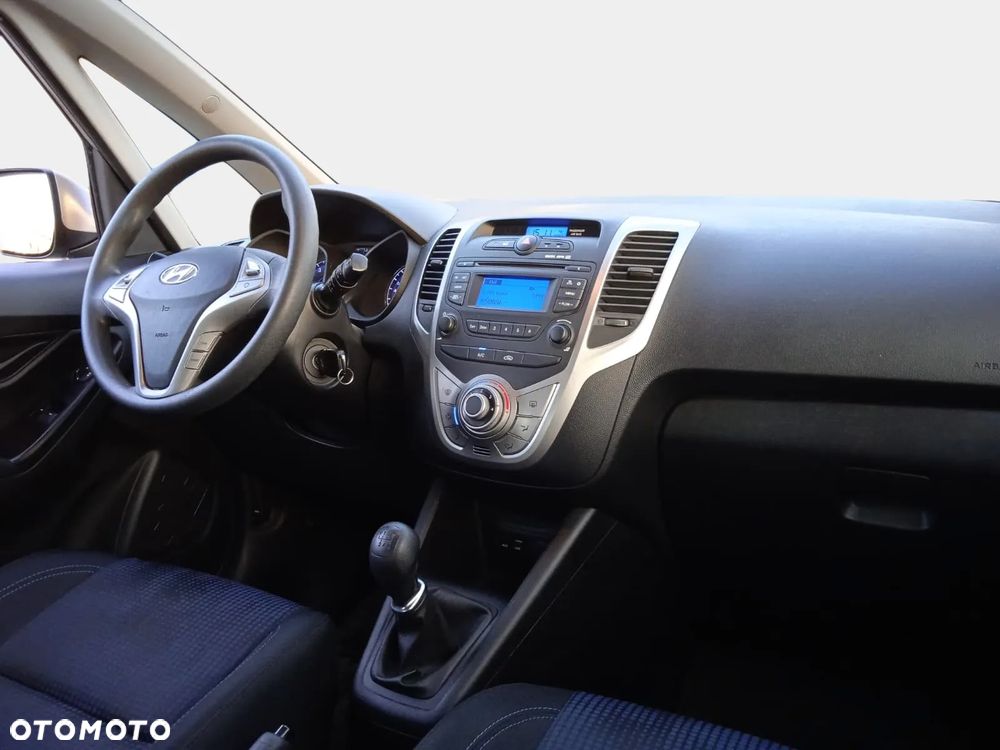 Hyundai ix20 1.6 BlueDrive Classic + - 29