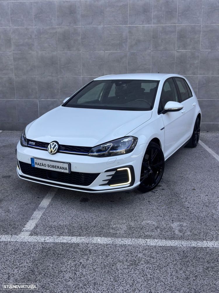 VW Golf - 3