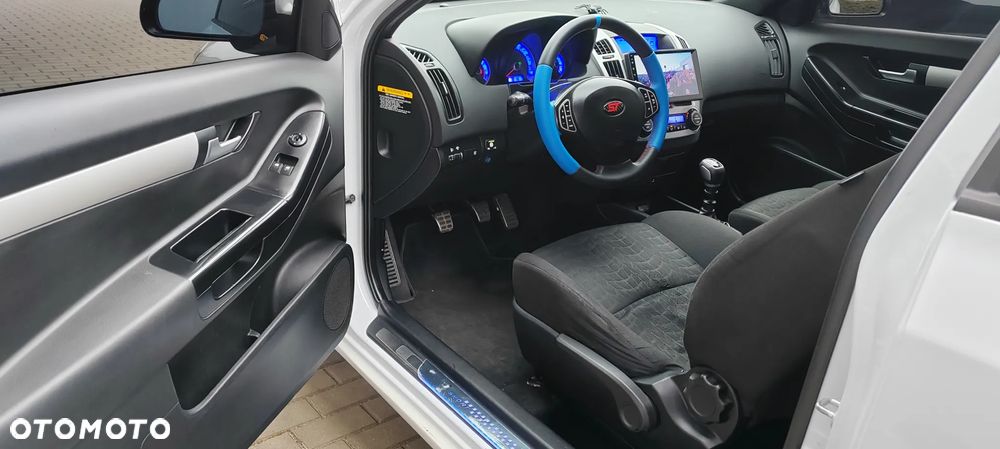 Kia ProCeed 2.0 Optimum - 8