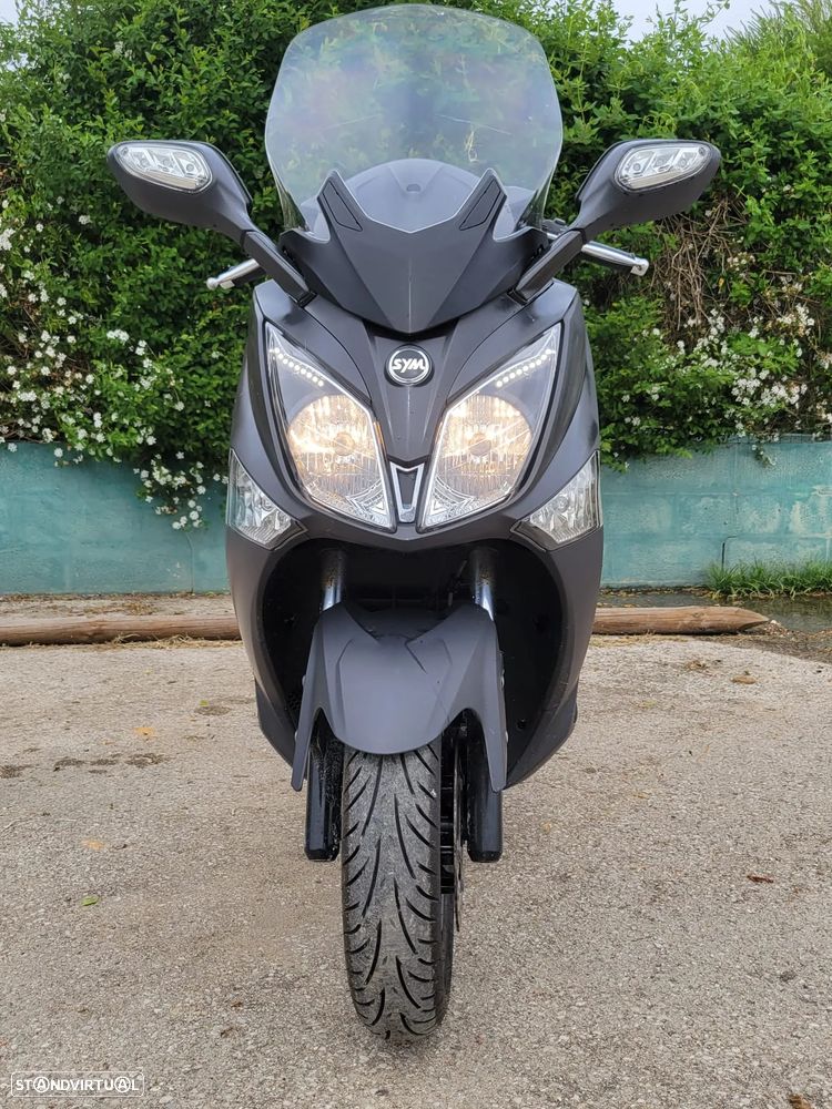 Sym GTS GTS 125i - 3