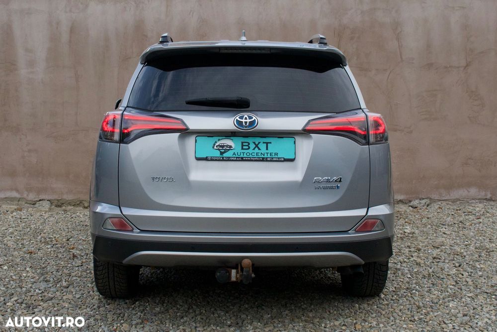 Toyota RAV4 2.5 VVT-i 4x4 Luxury - 12