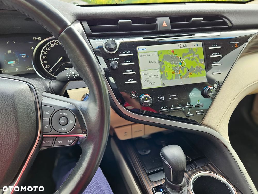 Toyota Camry 2.5 Hybrid Prestige CVT - 11