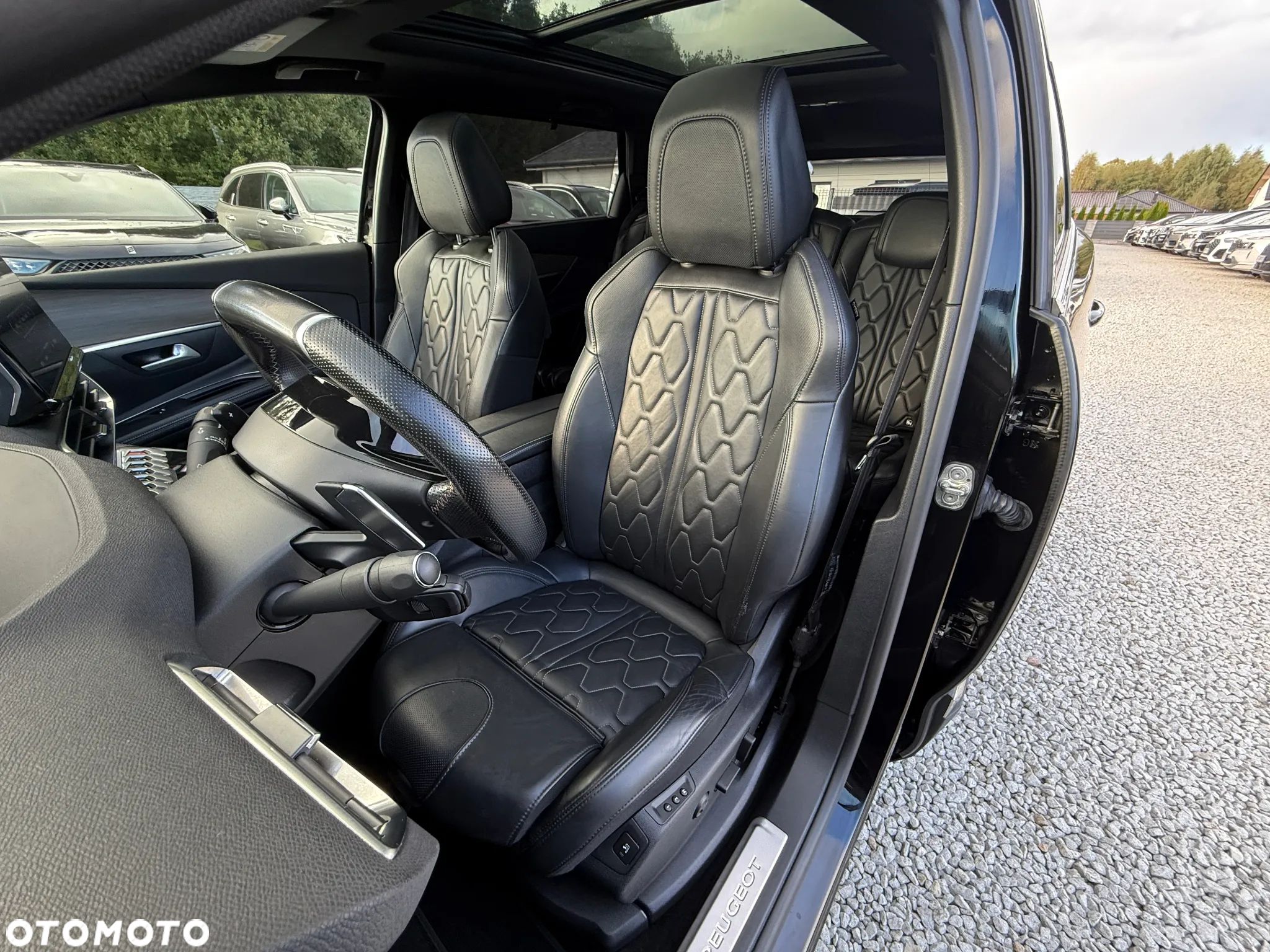 Peugeot 5008 1.6 PureTech GT Pack S&S EAT8 - 27