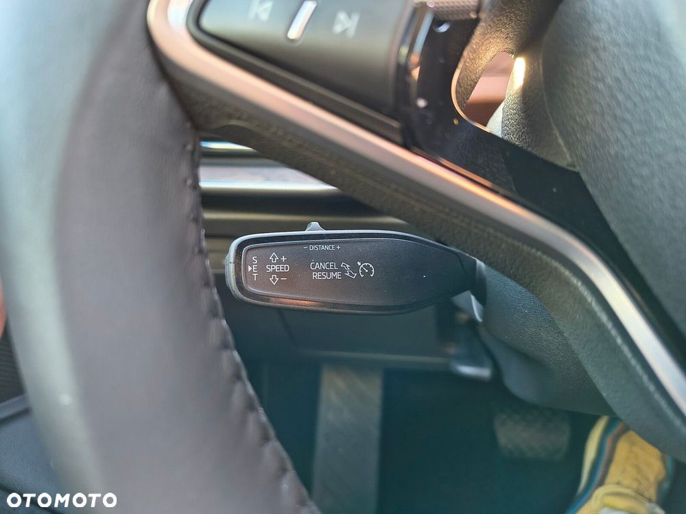 Skoda Superb 2.0 TDI SCR 4x4 L&K DSG - 26