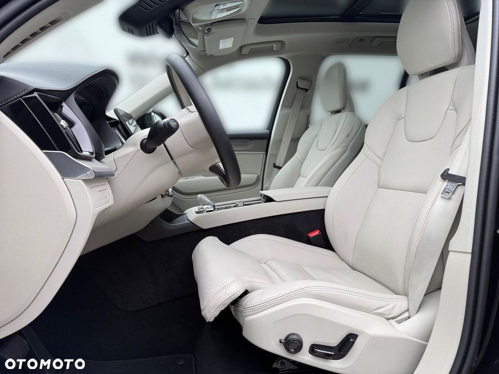 Volvo XC 90 - 10