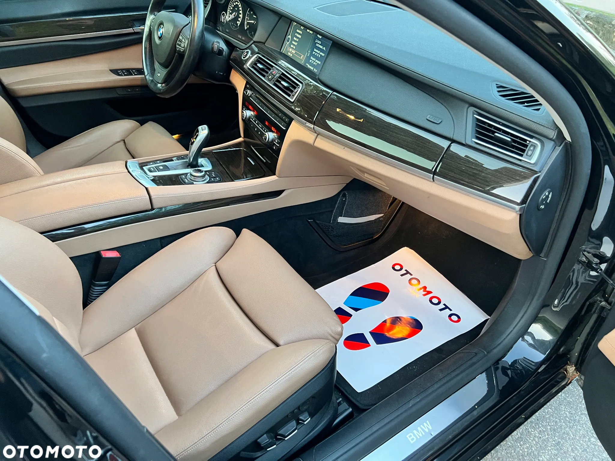BMW Seria 7 740d xDrive - 12