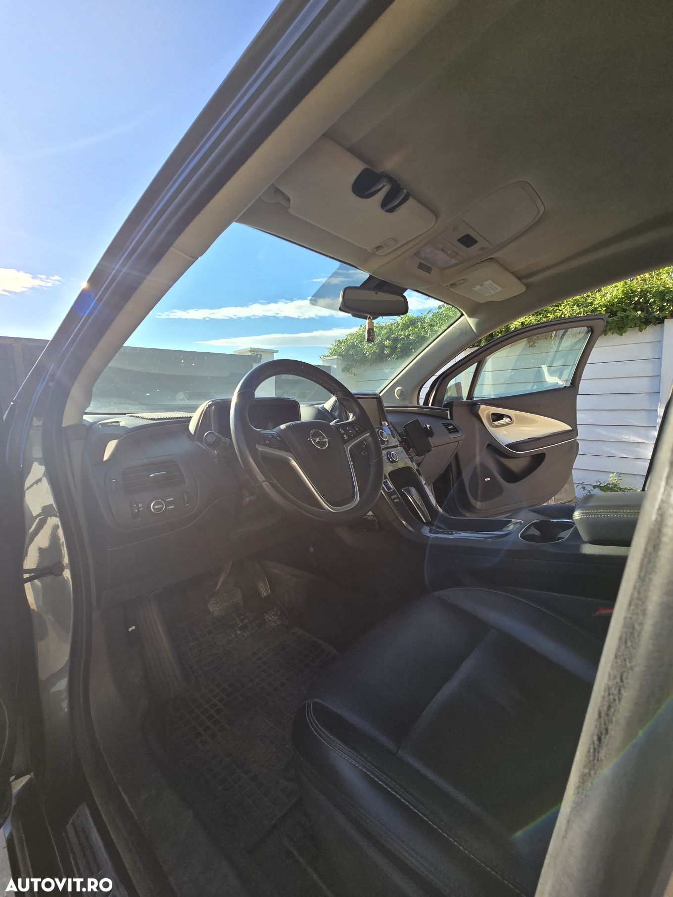 Opel Ampera - 10