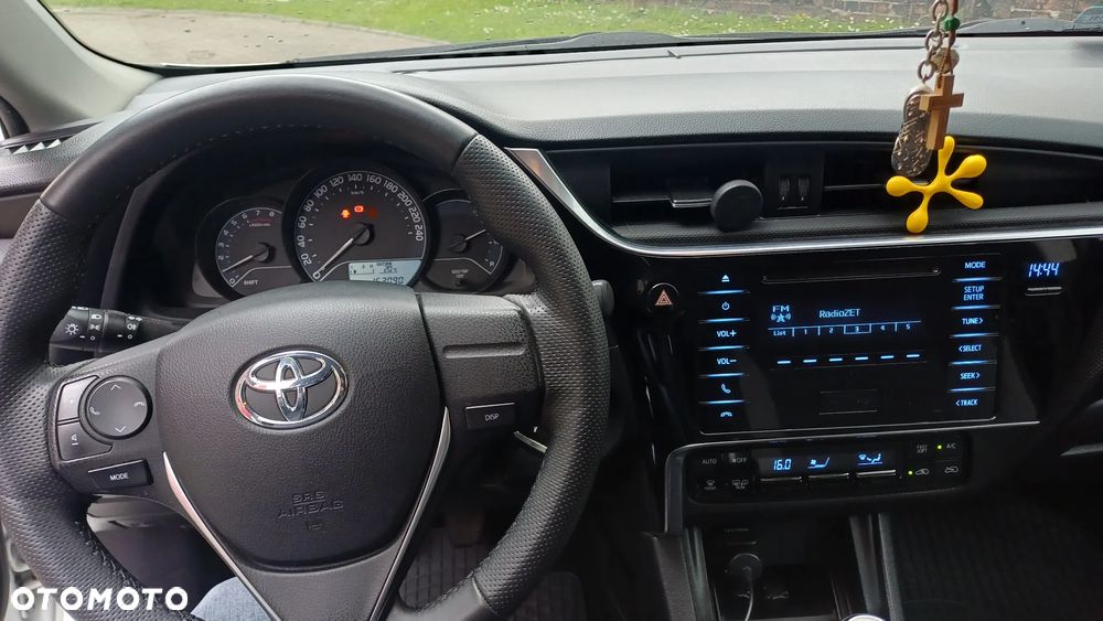 Toyota Auris 1.33 VVT-i Active - 23