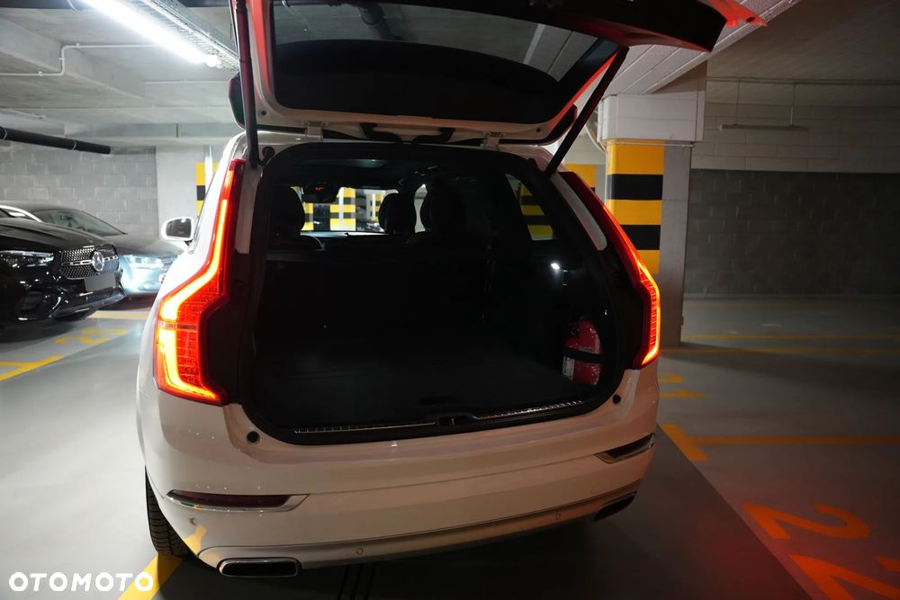 Volvo XC 90 T5 AWD Inscription - 12