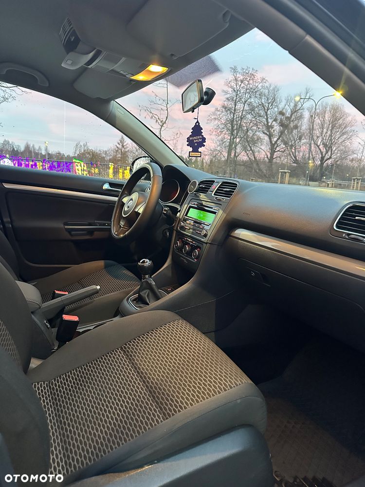 Volkswagen Golf 1.6 TDI DPF Comfortline - 6