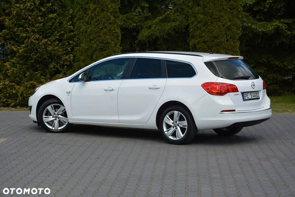 Opel Astra 1.4 Turbo Cosmo - 5