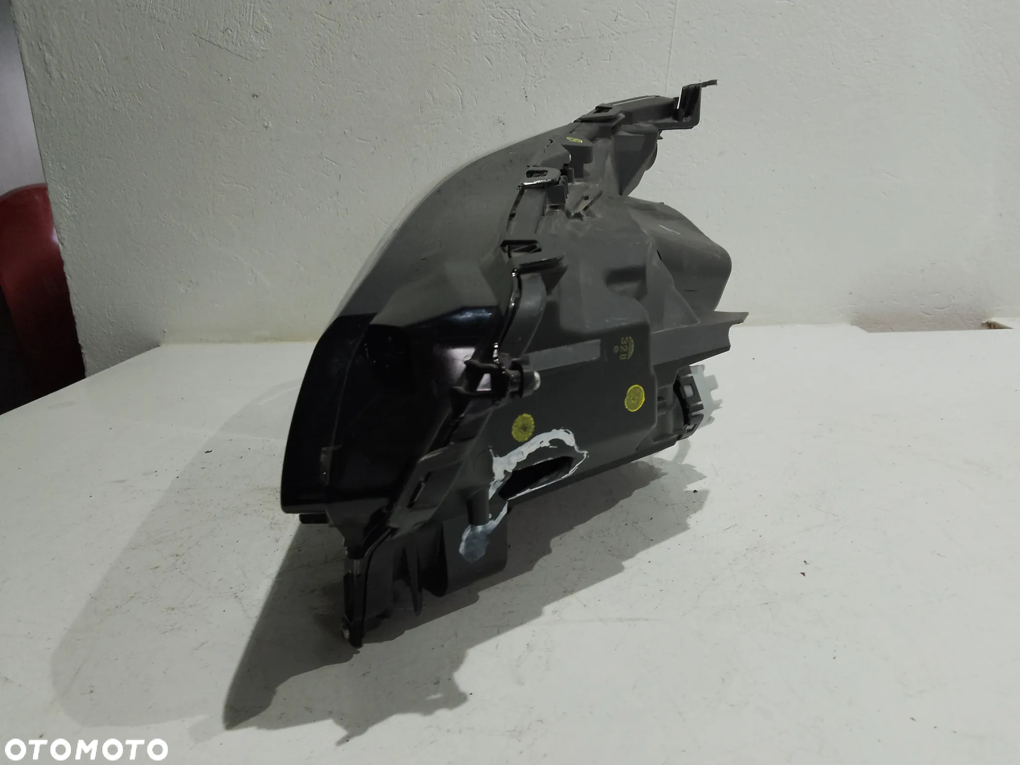 lampa przednia prawa LEXUS NX 200t 300 300h z1 2014-2021r - 5