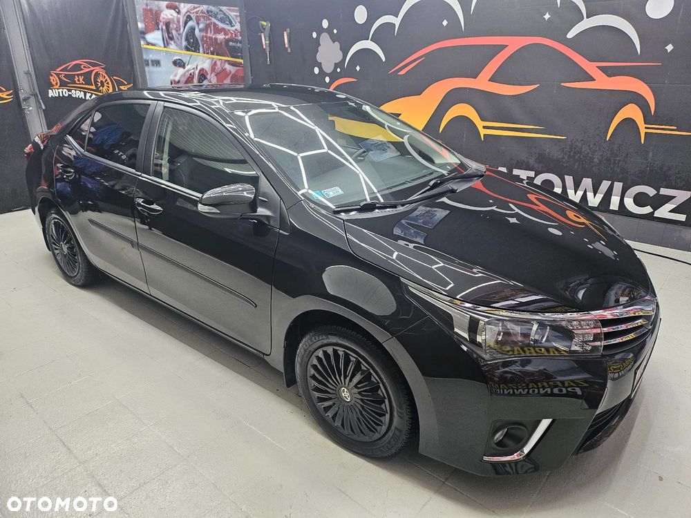 Toyota Corolla 1.6 Premium EU6 - 17