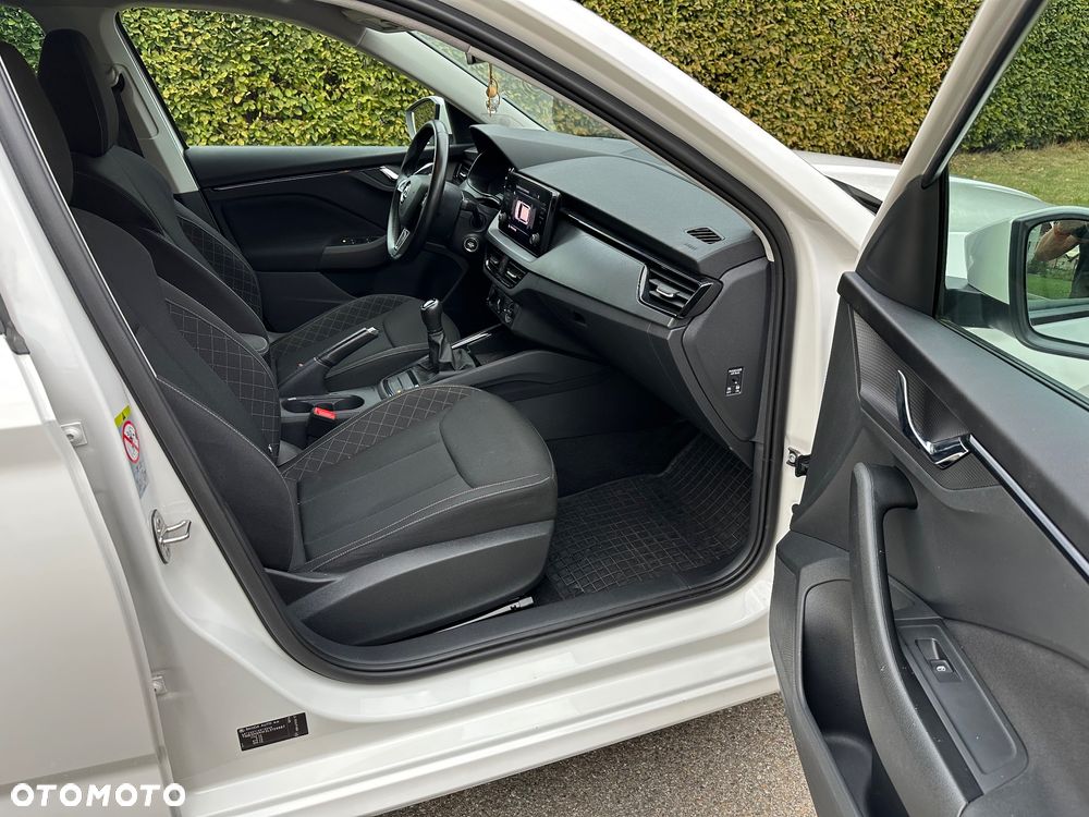 Skoda Kamiq 1.0 TSI Clever - 25