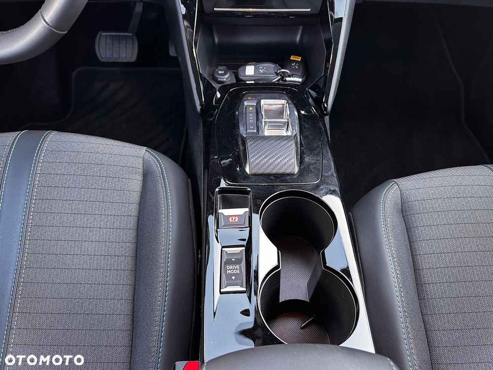 Peugeot 208 1.2 PureTech Allure S&S EAT8 - 15