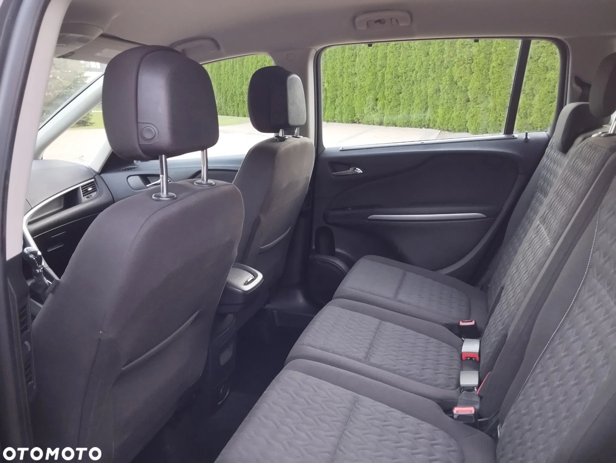 Opel Zafira 1.4 T Elite - 27