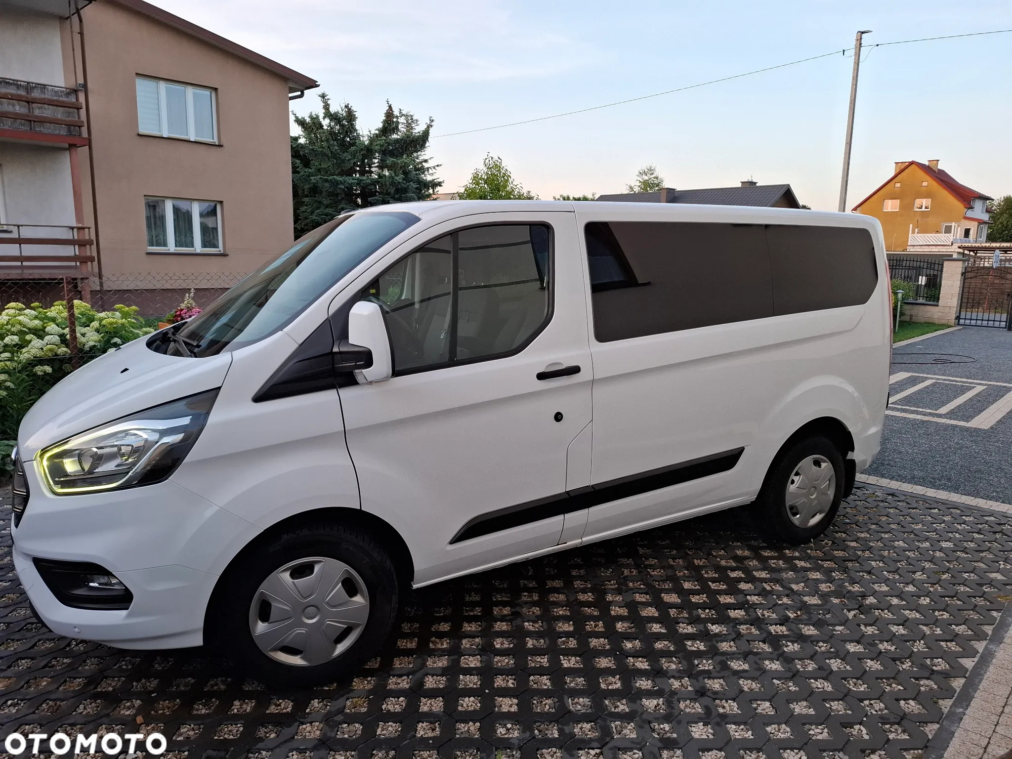 Ford Transit Custom 280 L1H1 LKW VA Trend - 2