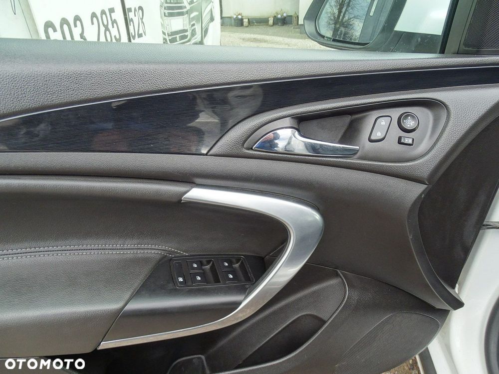 Opel Insignia - 13