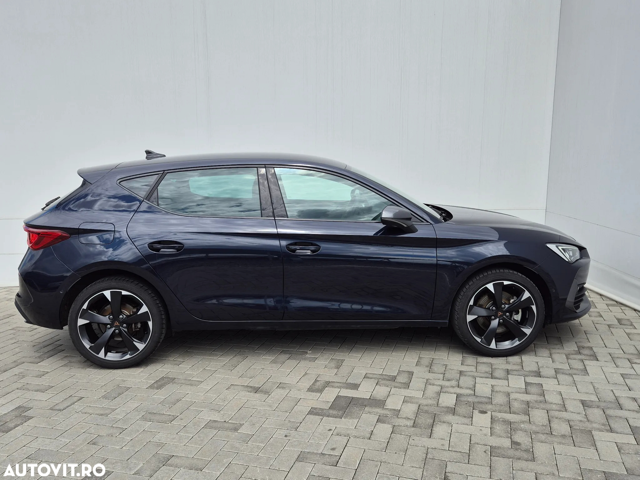 Cupra Leon 1.4 e-Hybrid (150 kW System) - 6
