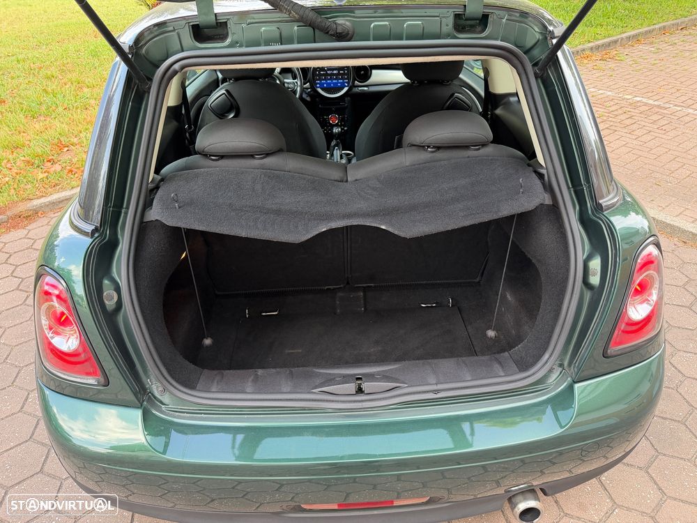 MINI 3 Portas Cooper D - 34