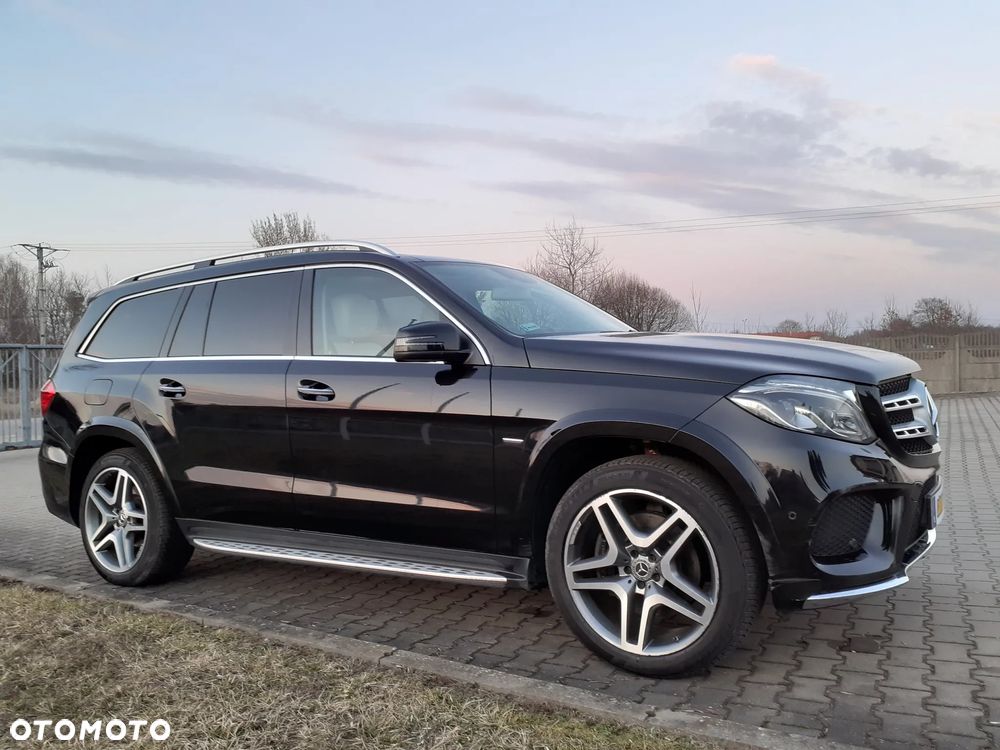 Mercedes-Benz GLS 350 d 4Matic 9G-TRONIC Grand Edition - 9